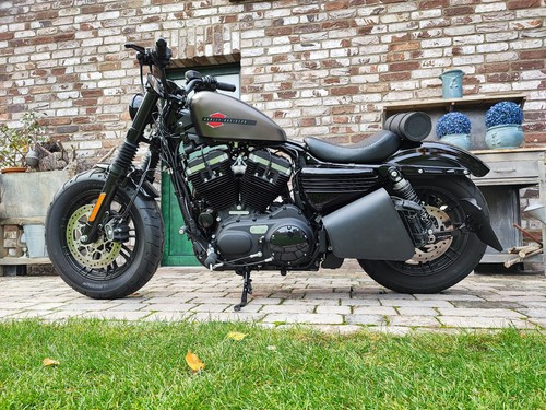Motorcycle bag clean blackline - motorcycle,